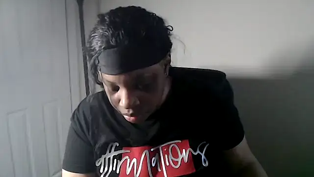 Sexymona1218 webcam