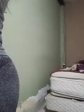 Michellluxo webcam