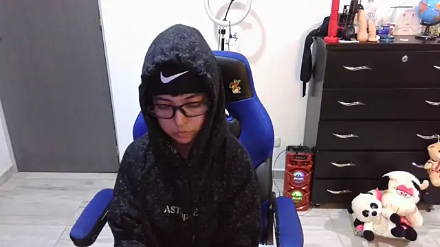 thomascooper7 webcam
