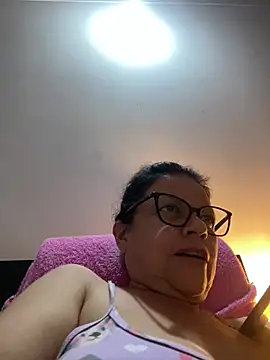 Sharongirl07 webcam