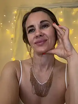 LucieMack webcam