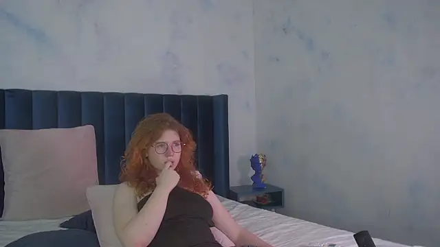 LauraDennis webcam