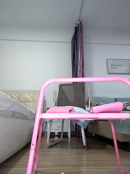 LILYsweetfcup webcam