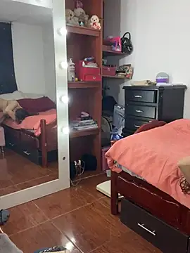 MariamGray1 webcam