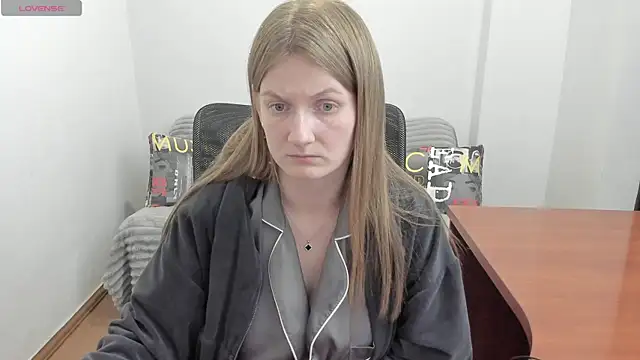 Alisha_Skyes webcam