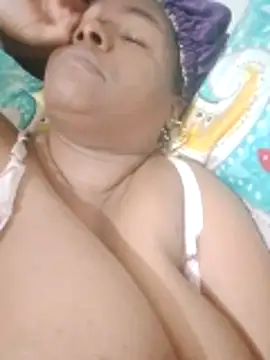 bigtitssxx webcam