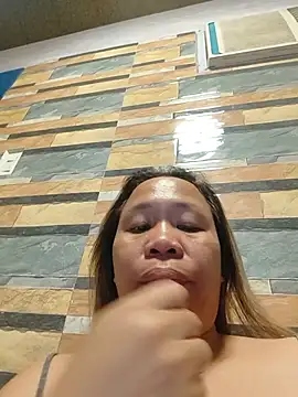 squirtshantal webcam
