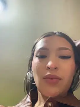Itze_Mua webcam