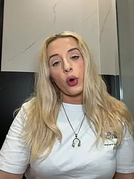 strongqueen