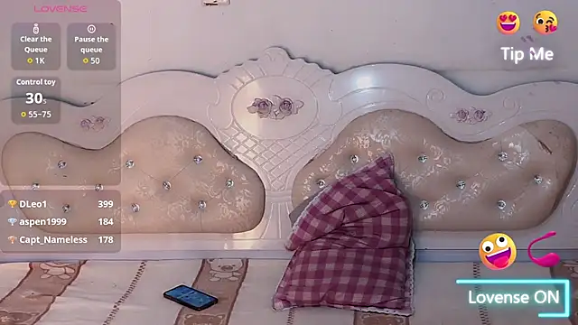 Kyarette - Trans webcam sex chat