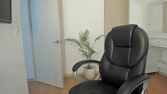 charlotte_tiller webcam