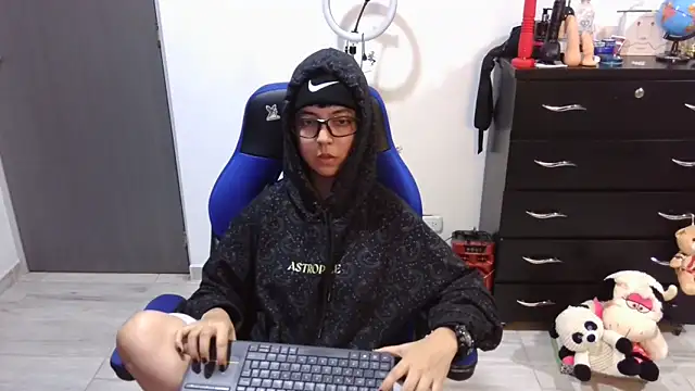 thomascooper7 webcam