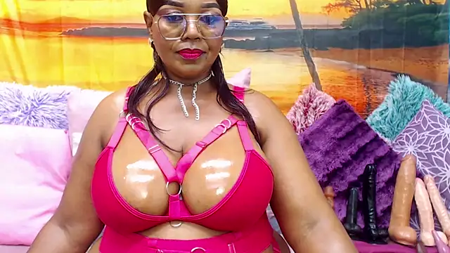 MATURExxxASS webcam