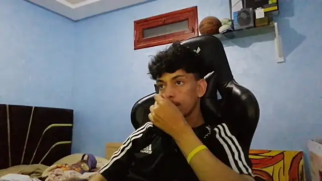 Dark_DesireX webcam