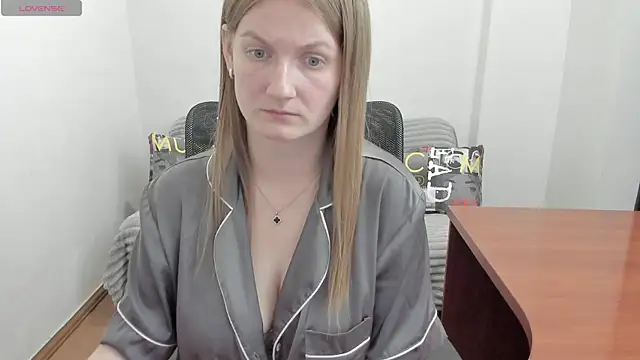 Alisha_Skyes webcam