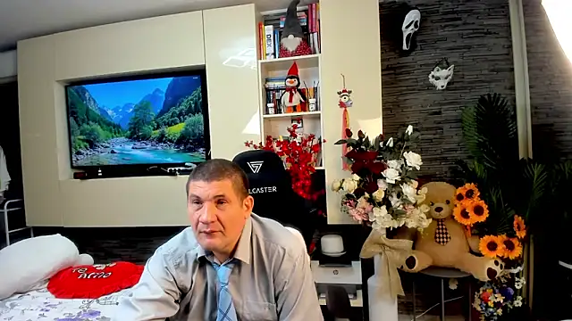 SpartacusDaddy48 webcam