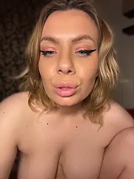 KrisKkiki webcam