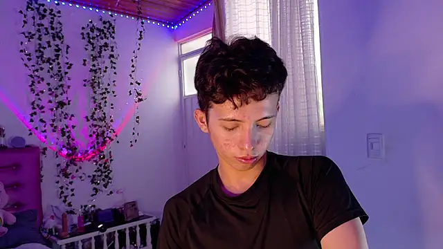Dani_Dancer webcam