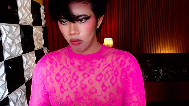 SeductiveTiara webcam