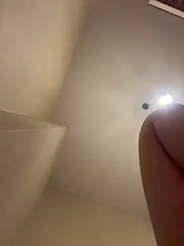 AnnieCartier webcam