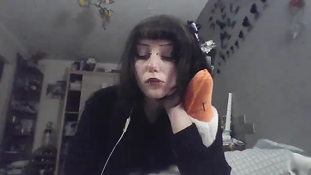 ChargedReign webcam