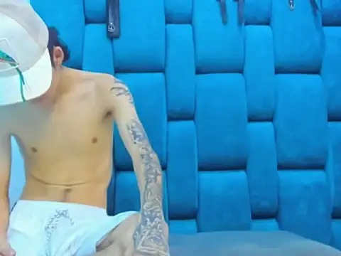 badboyhornybi webcam