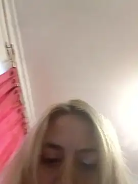 sofigirlgold webcam
