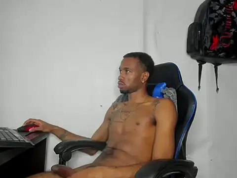 Kofi_exotic_2 webcam
