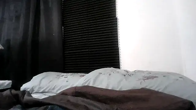 AcademicHuman67 webcam