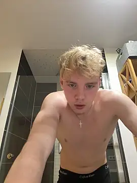 david_7527 - David_7527's free webcam - UK Sex Cams