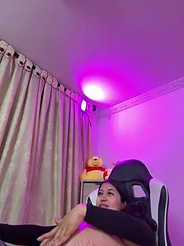shanel_taylor webcam