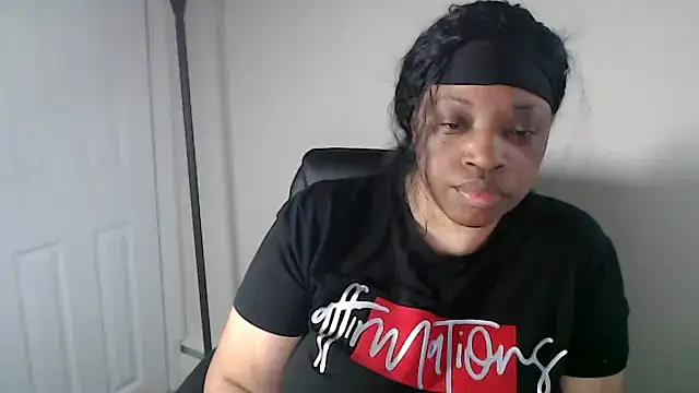 Sexymona1218 webcam