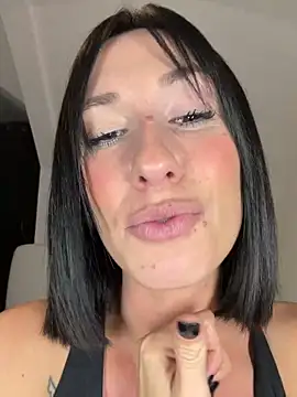 lola_tentatiion webcam