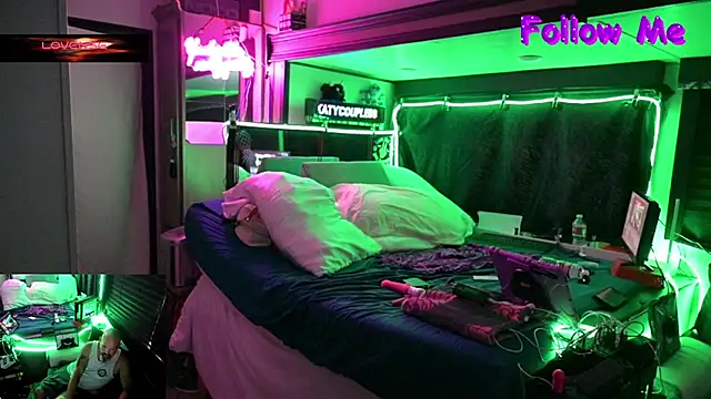 Katycouple69 webcam