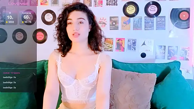 Maya_Rogerss webcam