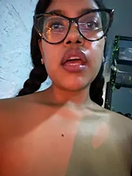 Kittybrown18 webcam