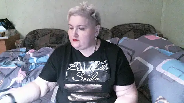 lana555 - Lana555's free webcam - UK Sex Cams