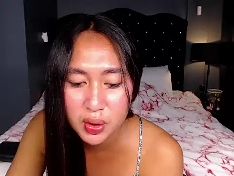 HOTTESTCANDYTS webcam