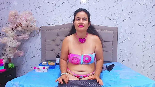 CrystallGomes