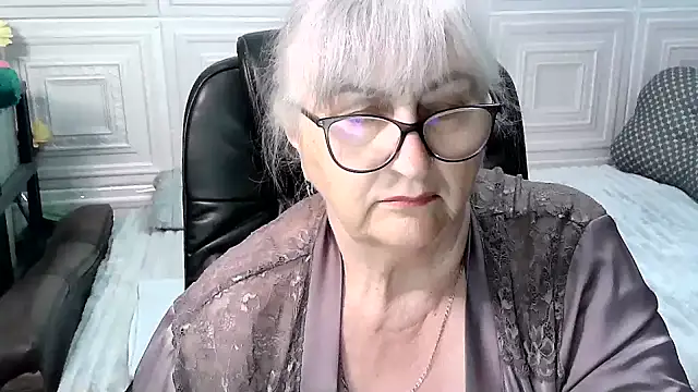 LolkaAlyss webcam