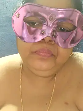 tamilthanushri live sex cam