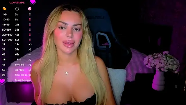 Ayla__Demir webcam