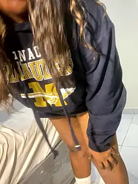 Cardiebae89 webcam