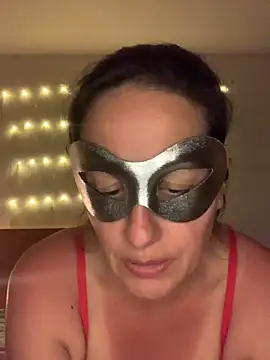 hotbrunettemass webcam