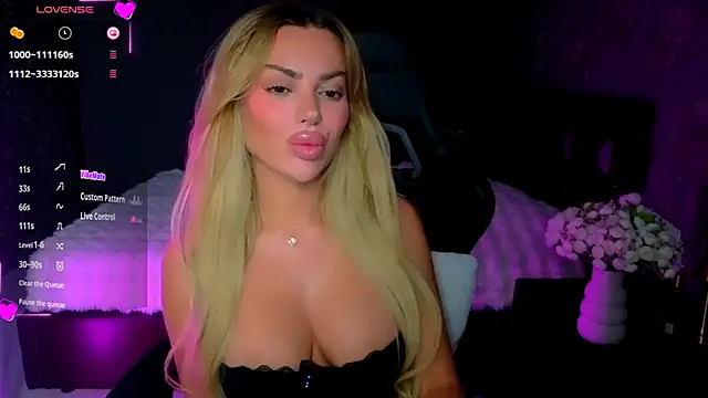 Ayla__Demir webcam