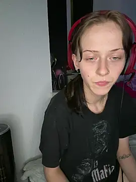 Queenadri webcam
