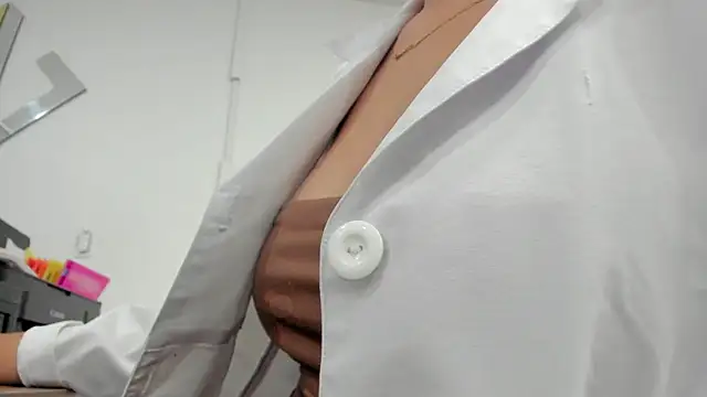 Chloe_Thomsoon_ webcam
