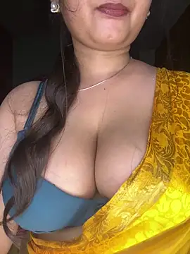Naughty_pooja44 webcam