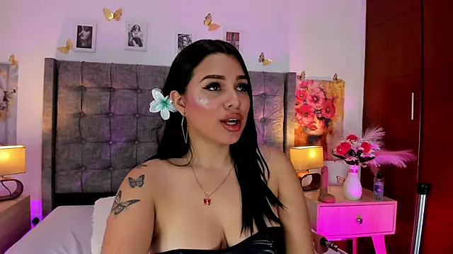 Linda_Fosterr webcam