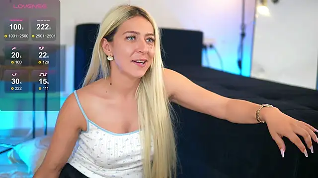 JuliaHyde webcam
